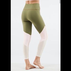 Light used Fabletics leggings